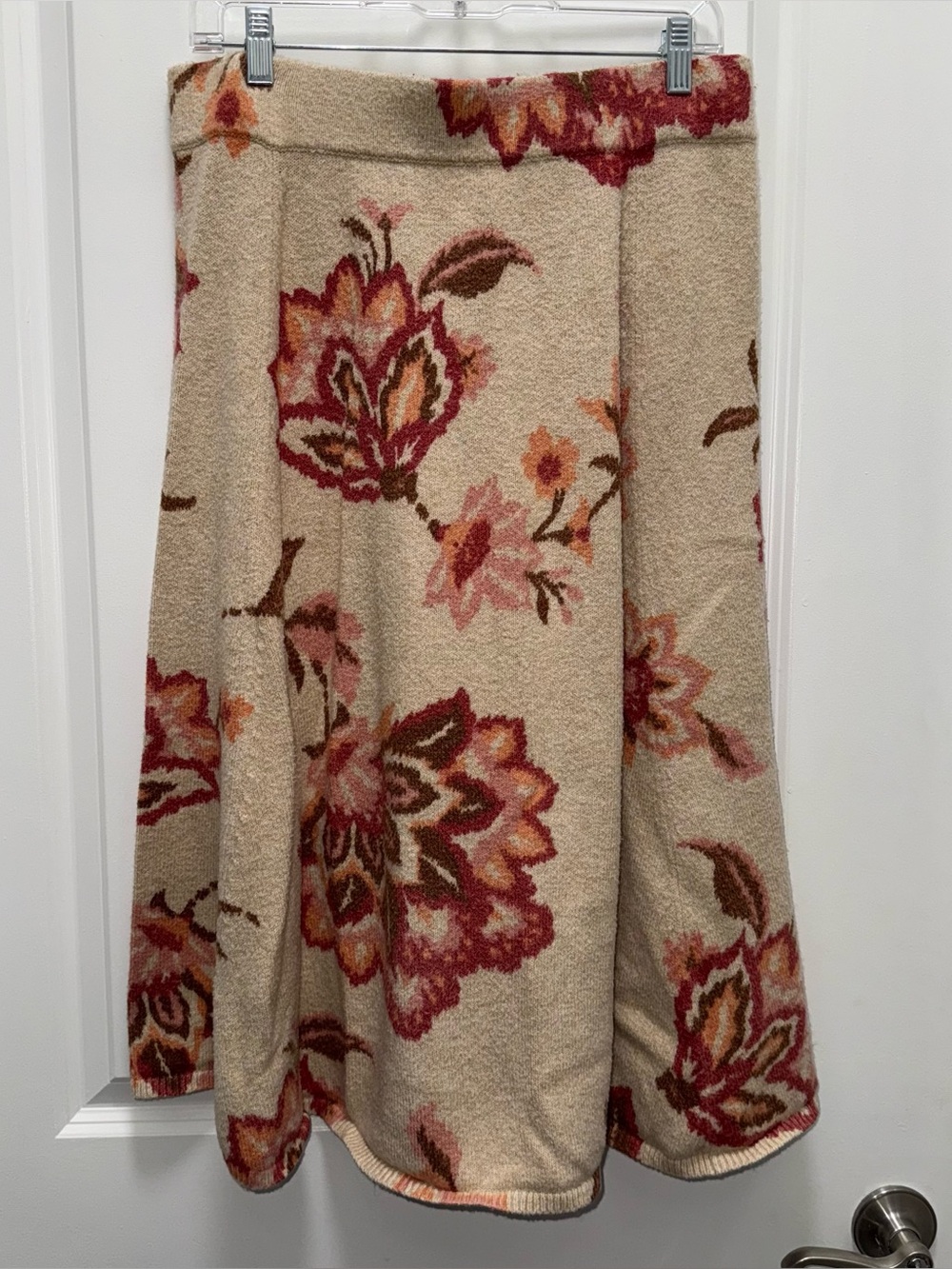 Lauren Conrad Beige Floral Knit A-Line Floral Skirt